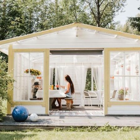 Pikku Torppa Cottage Kotka Exteriör bild