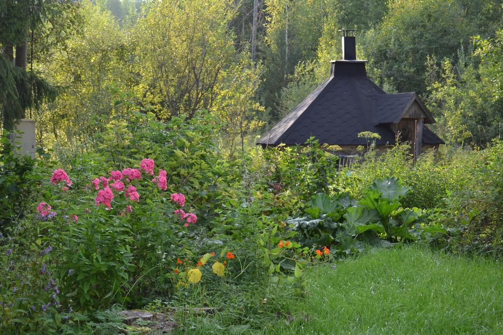 Pikku Torppa Cottage Kotka Exteriör bild