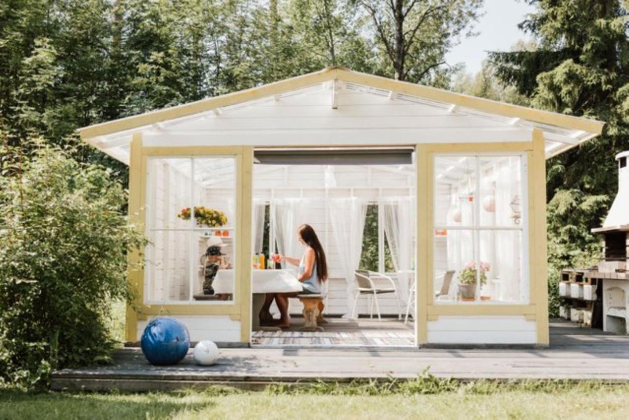 Pikku Torppa Cottage Kotka Exteriör bild