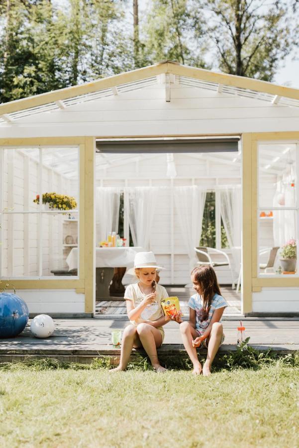 Pikku Torppa Cottage Kotka Exteriör bild